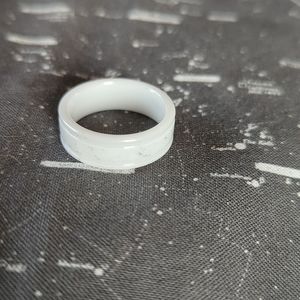 White ceramic ring size 10.5
